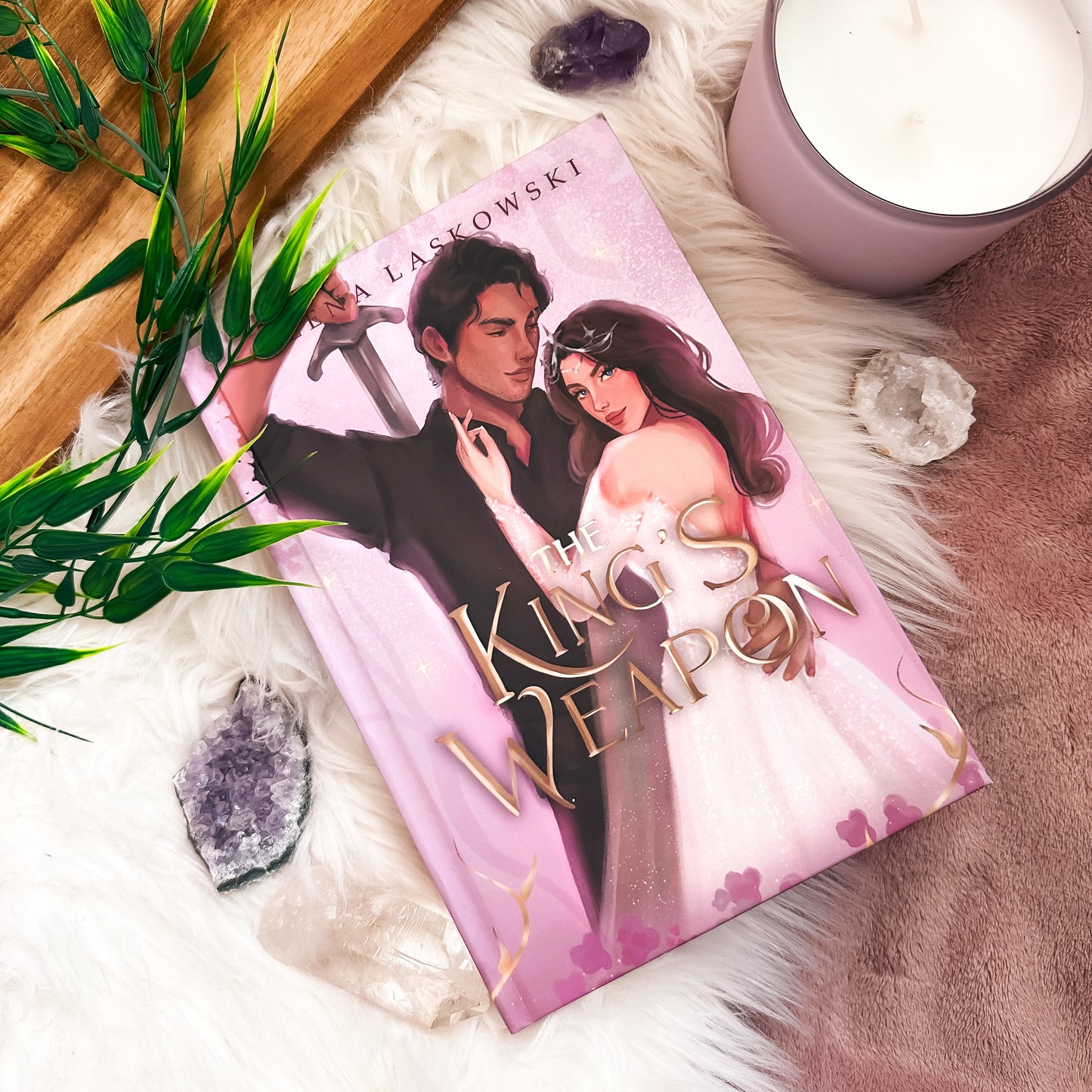 The King’s Weapon: Hardcover